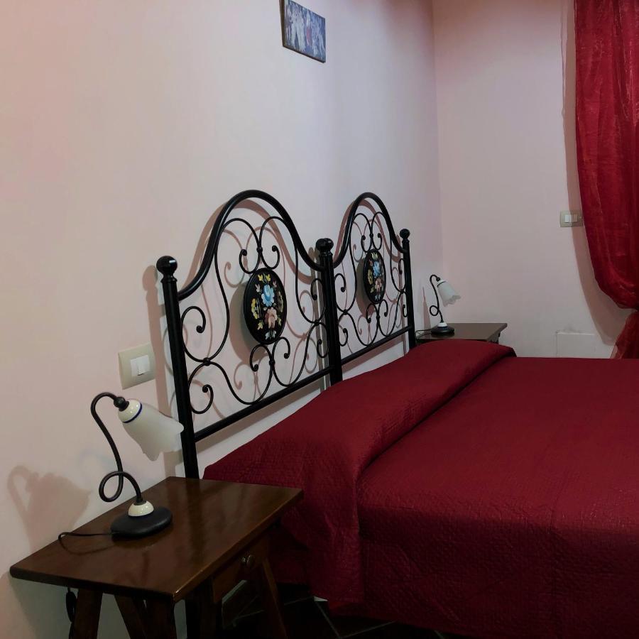 Villa Magda Todi Bagian luar foto
