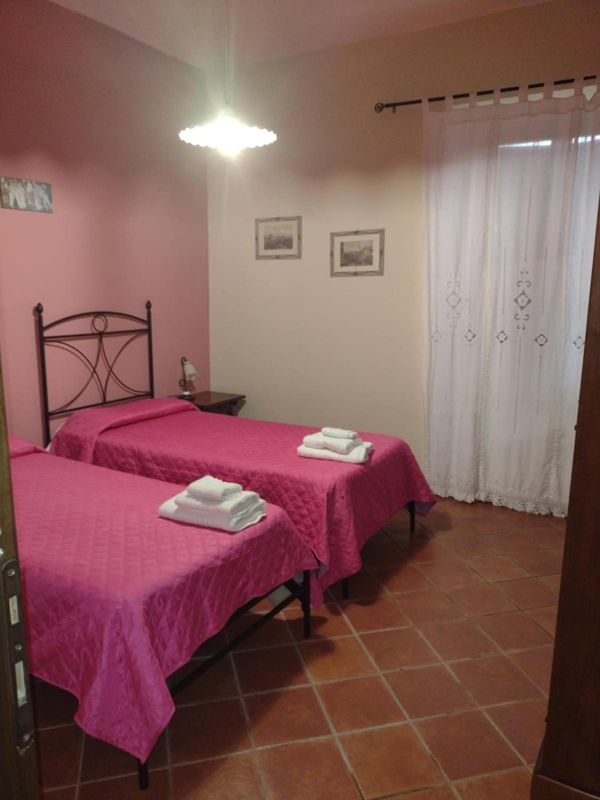 Villa Magda Todi Bagian luar foto